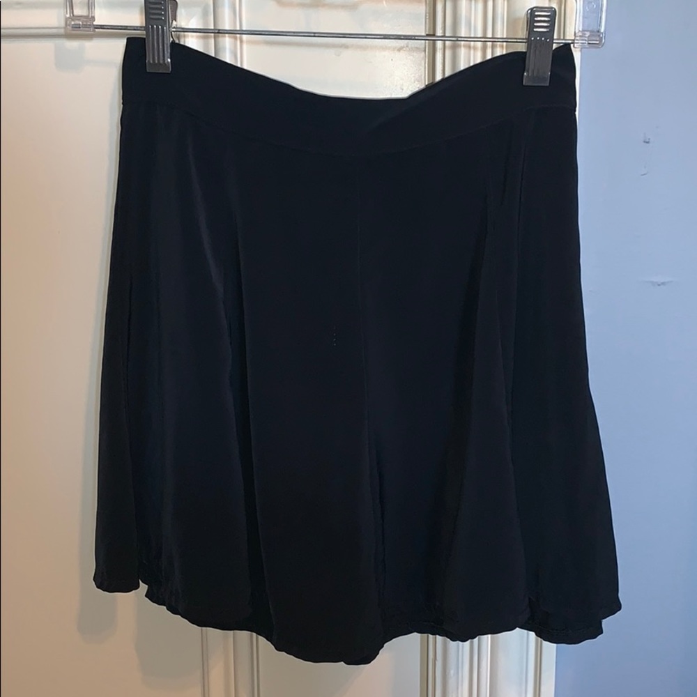Cute black skirt